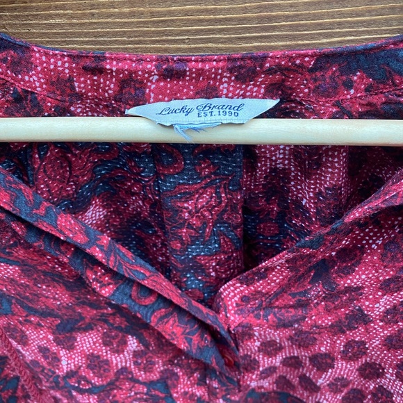 Lucky Brand lightweight top - Picture 7 of 9